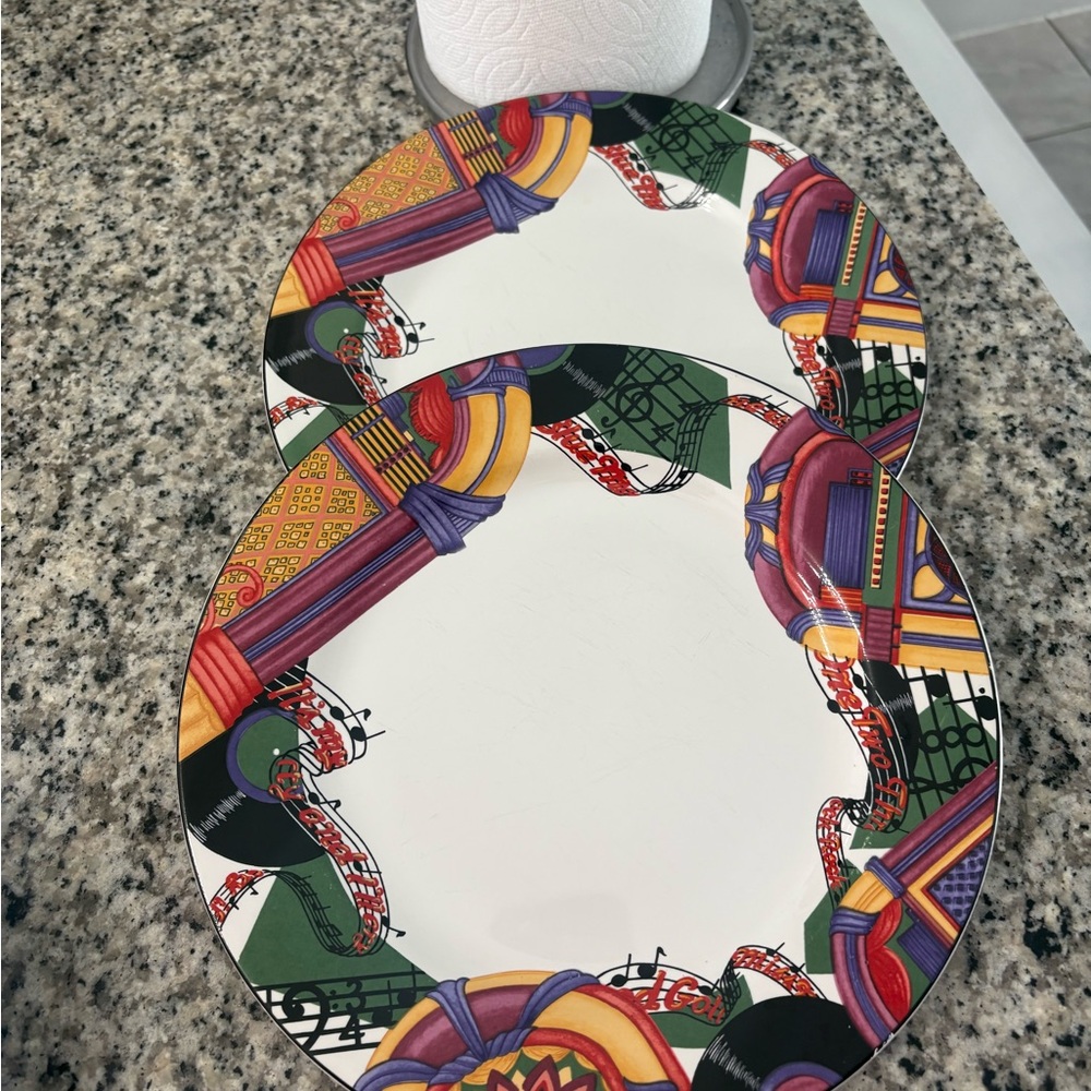 Set of two vintage stoneware dining plate in the “Jukebox pattern”
